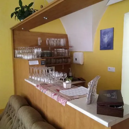 Time - V Soukromi בית הארחה Opočno